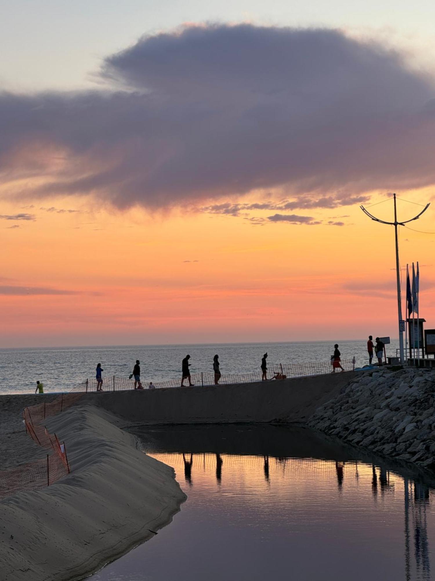 Townhous Praia Da Areia Branca Praia da Lourinhã Eksteriør billede